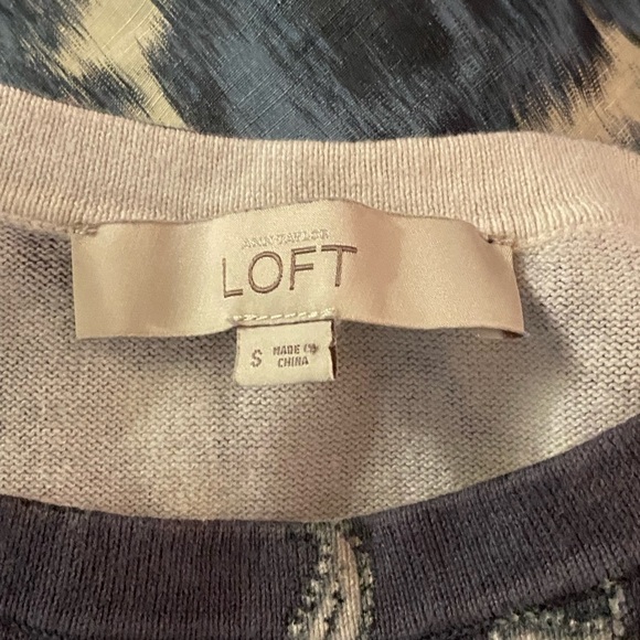 Ann Taylor LOFT paisley print sweater - Picture 5 of 5